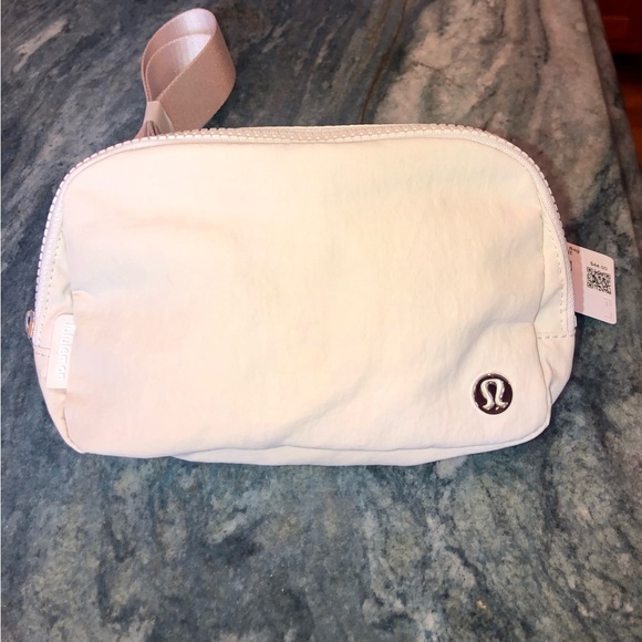 lululemon athletica Handbags - Lululemon Everywhere Belt Bag in White Opal